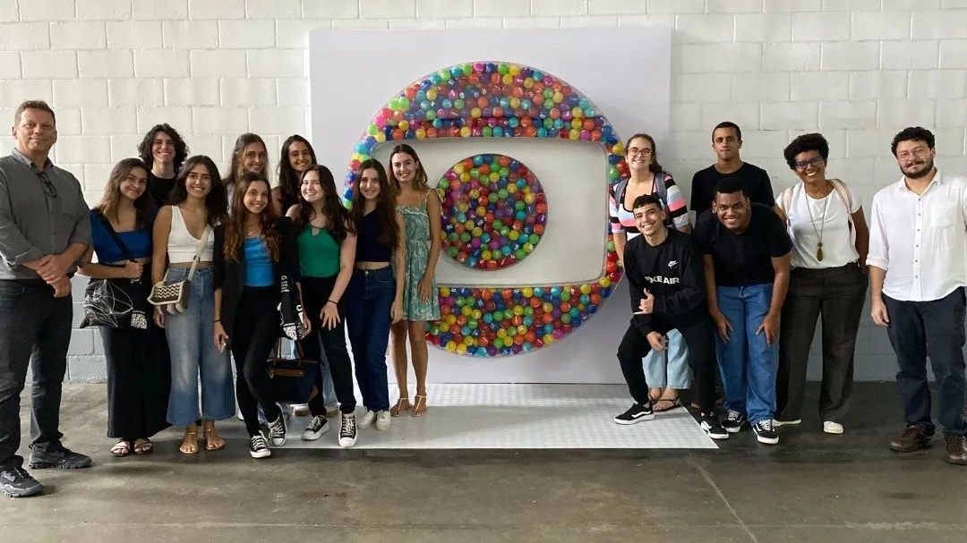 alunos fgv na tv globo