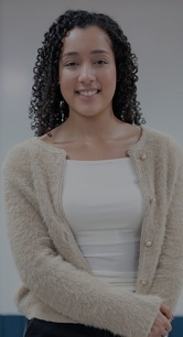 Aluna Isabela Bahia