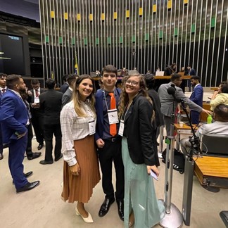 Alunos da FGV visitando o Congresso Nacional