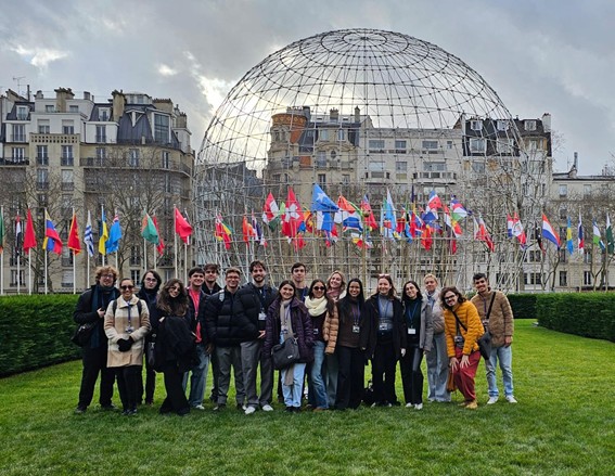 alunos na universidade da Sorbonne
